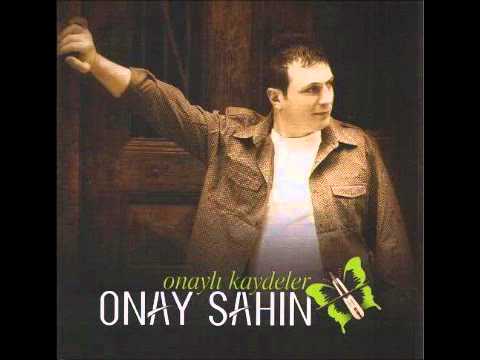 Onay Şahin – Ayrılık Bize Düştü